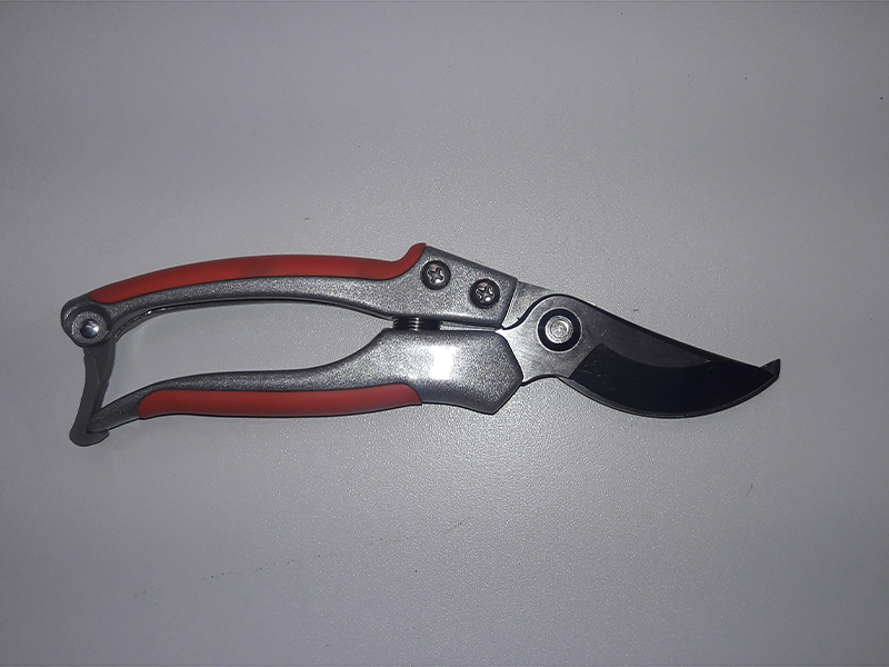 Makaze vrtne by pass Bradas