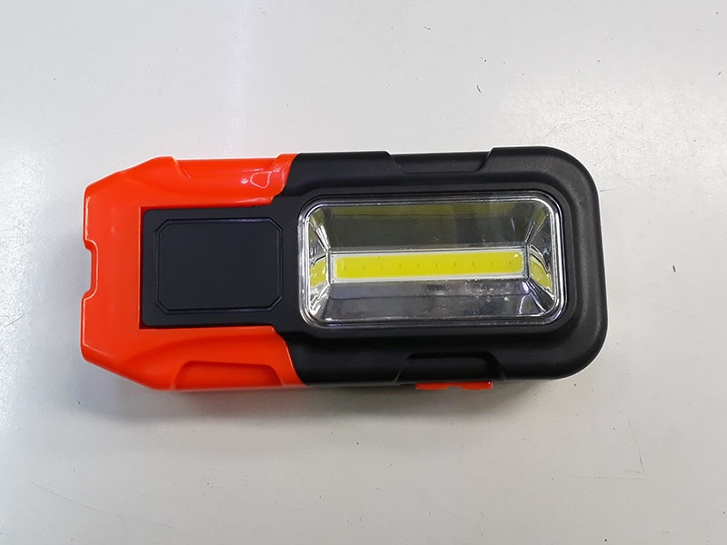 Magnetna lampa fx