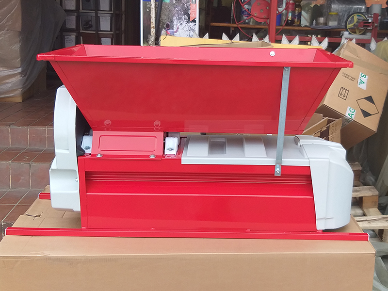 Muljac za grozdje sa elektromotorom LGC SR3